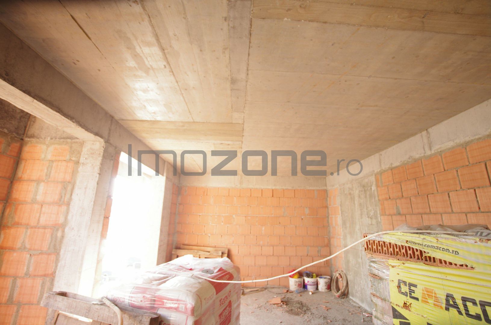 The Building - Barsanesti - Poză 15