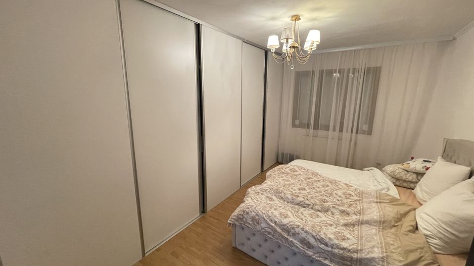 Casa S+P+E+M | 605 mp utili | 10 camere | 3 bucatarii | 4 bai | 3 terase | Garaj - Poză 21