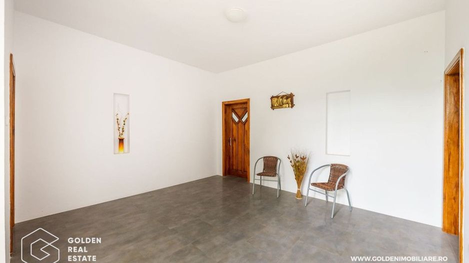 Oportunitate de investiție, vila pretabila pentru  afacere de familie - Poză 23