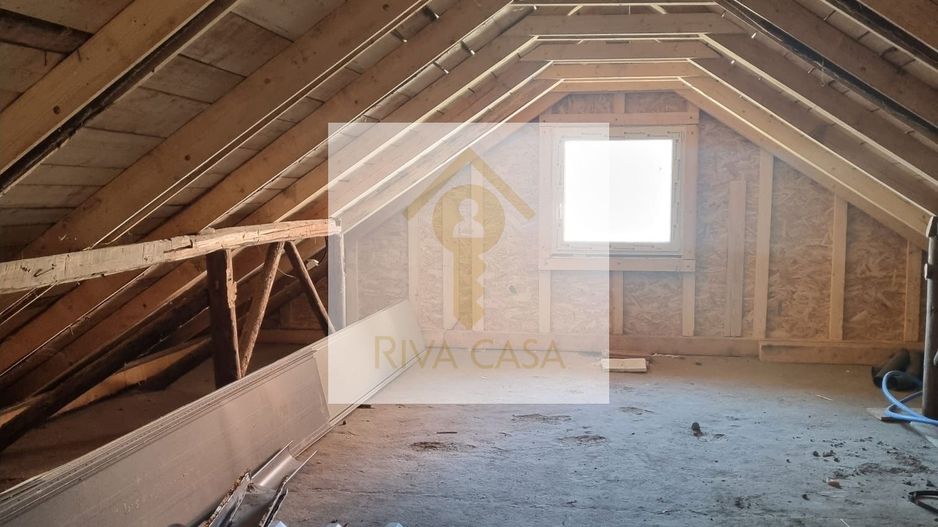 De vânzare – Casă la cheie, zonă ultracentrală Oradea. - Poză 21