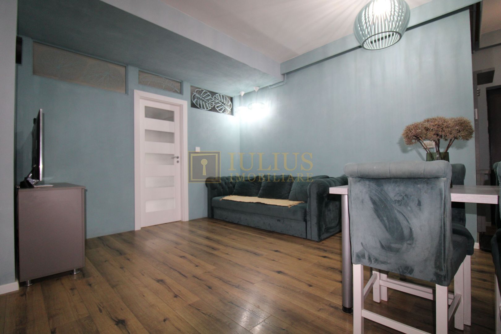 Zona Remus Radulet, 2 camere, centrala proprie - Poză 6