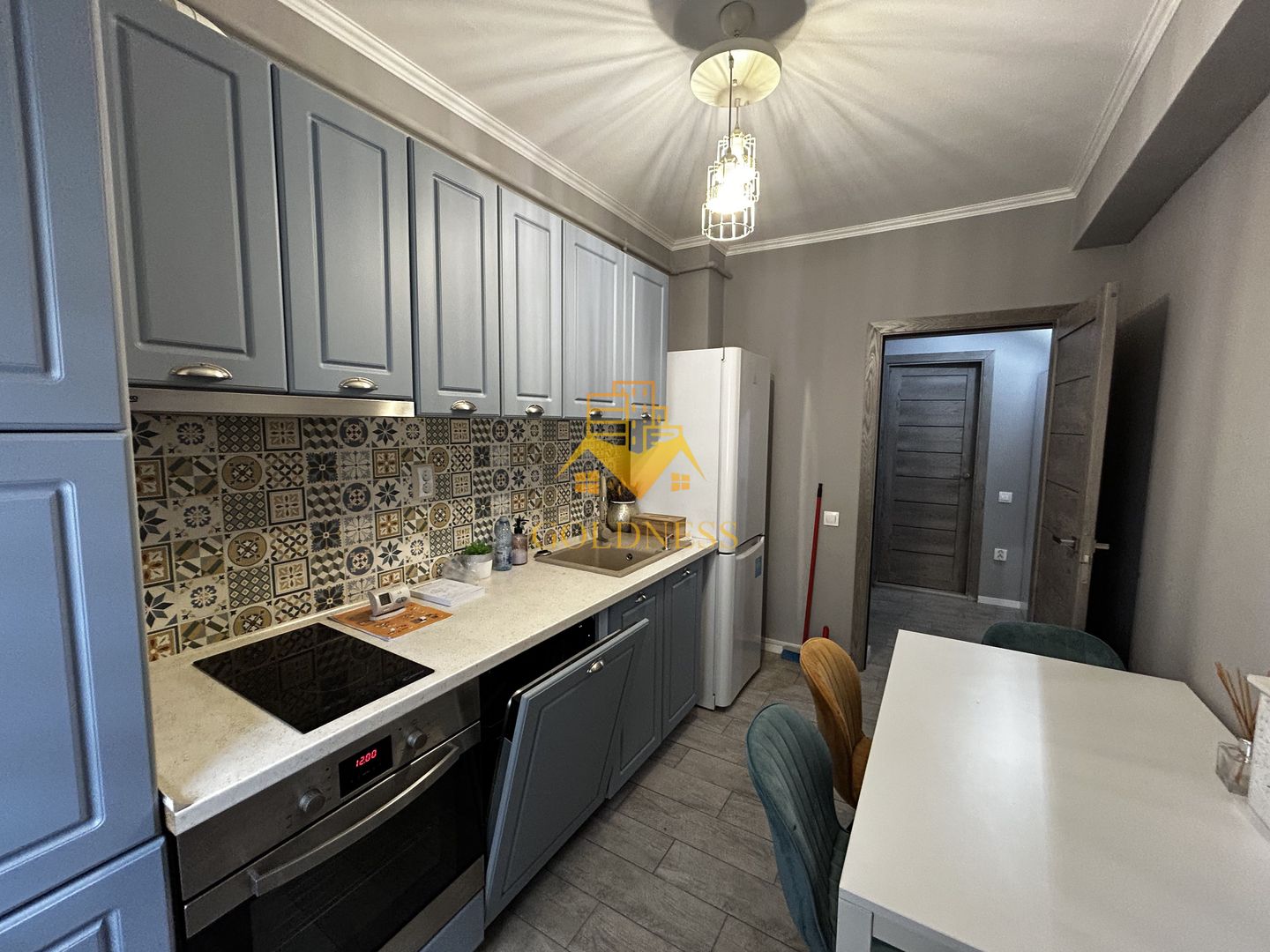 2 camere decomandate, Parcare, Modern, Florilor, Floresti - Poză 6