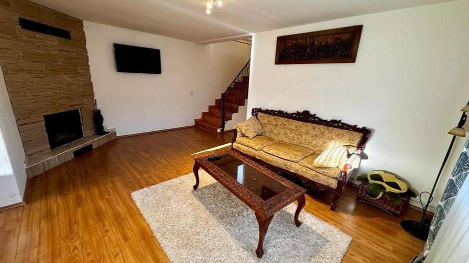 Vanzare casa ideal 2 familii padurea Romanesti - Poză 29