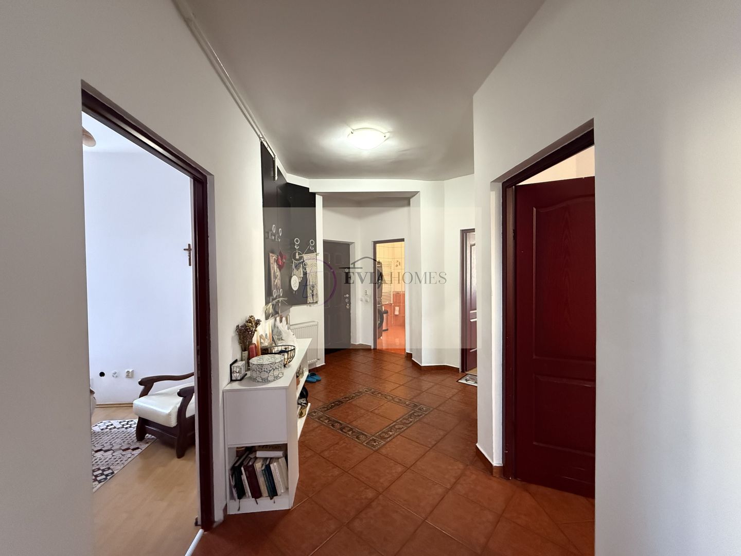 4 camere / terasă spațioasă / Bloc tip vilă/ Zona Grand Hotel Italia - Poză 5