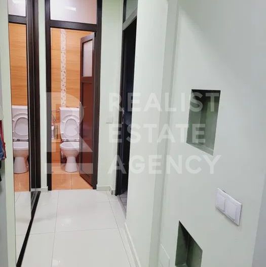 Vânzare, apartament cu 3 camere în zona Drumul Taberei - Poză 7