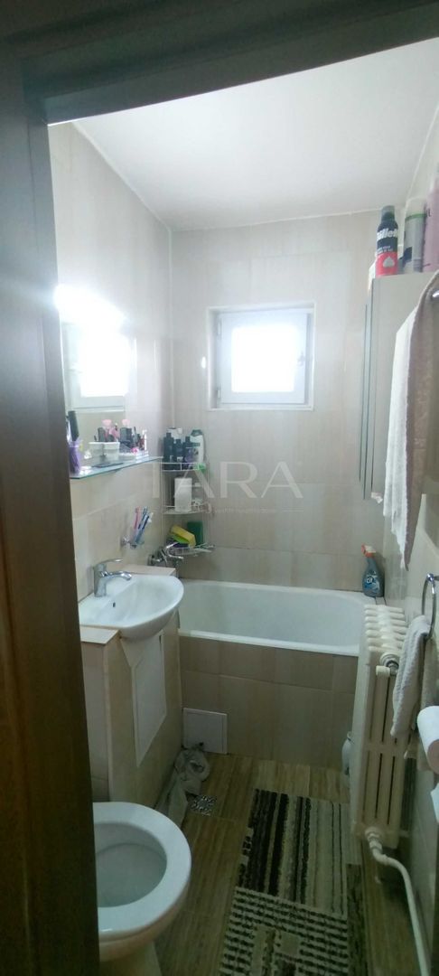 Locuință practică și luminoasă cu 2 camere – Mănăștur, Piața Flora. - Poză 8