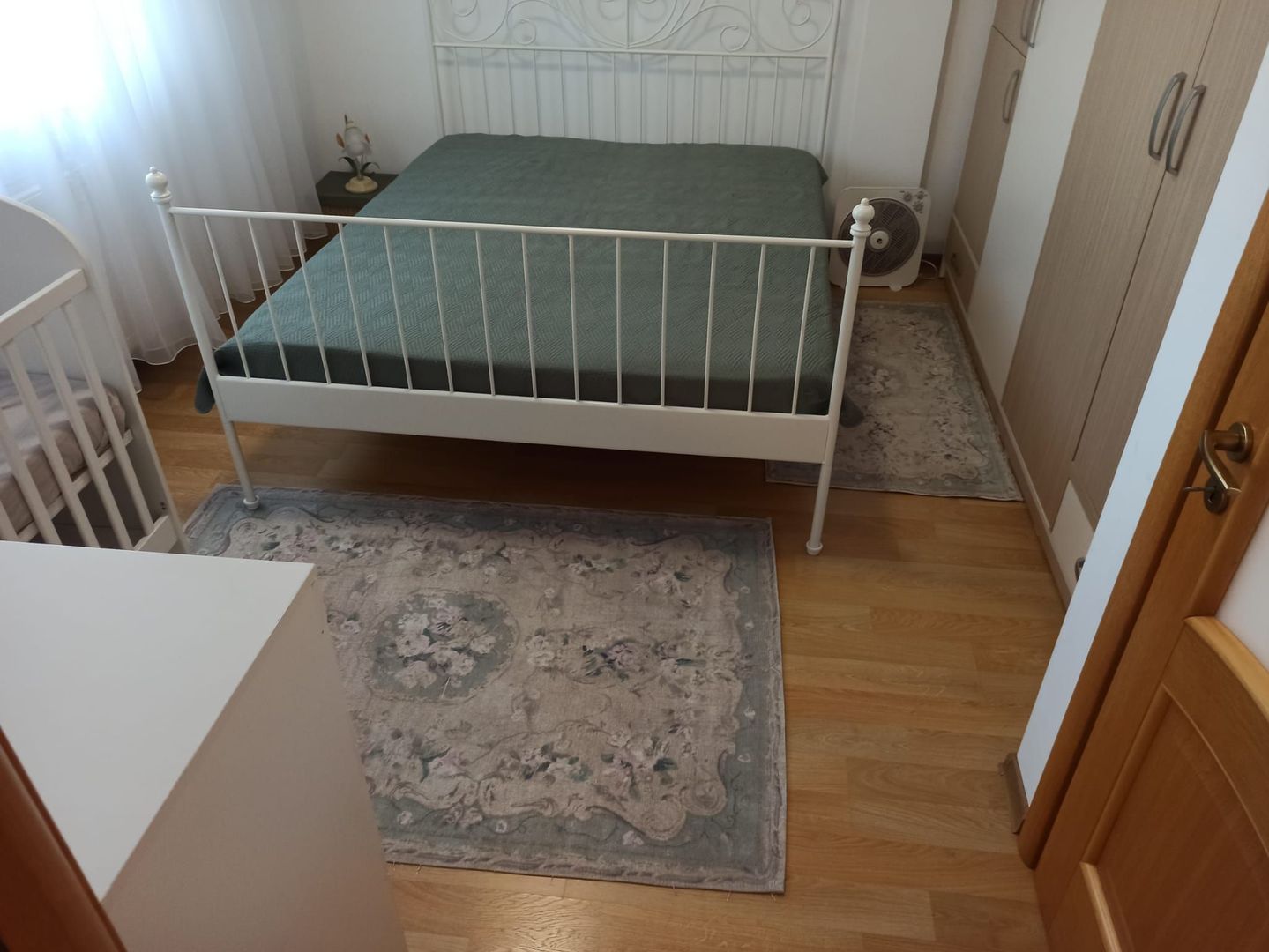 vila triplex,deosebita,mob-util partial/complet/Frumusani-Calarasi - Poză 10