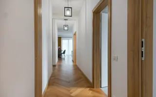 Apartament spatios 3 camere, 2 balcoane, 2 parcari, zona Iulius Mall! - Poză 21