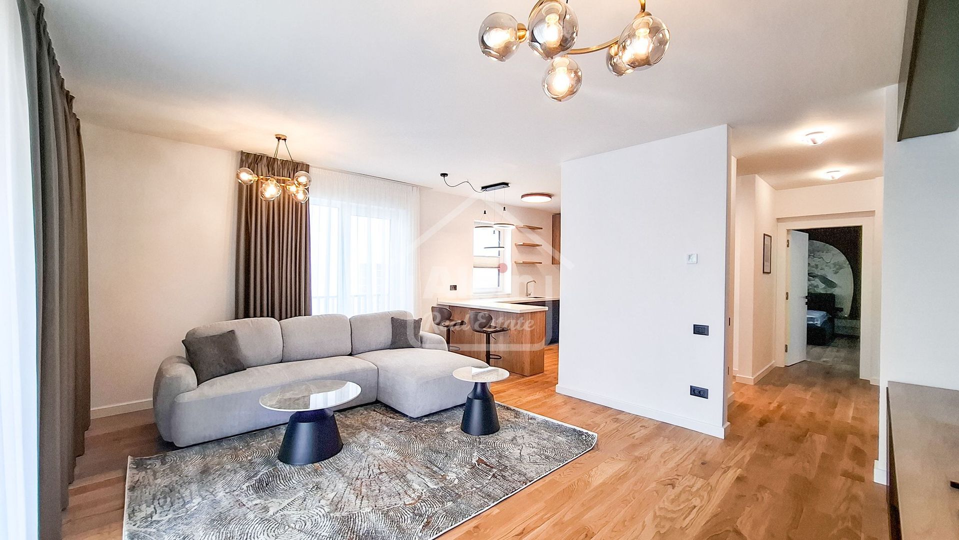 Apartament Finisaje Superioare I Central - Poză 5