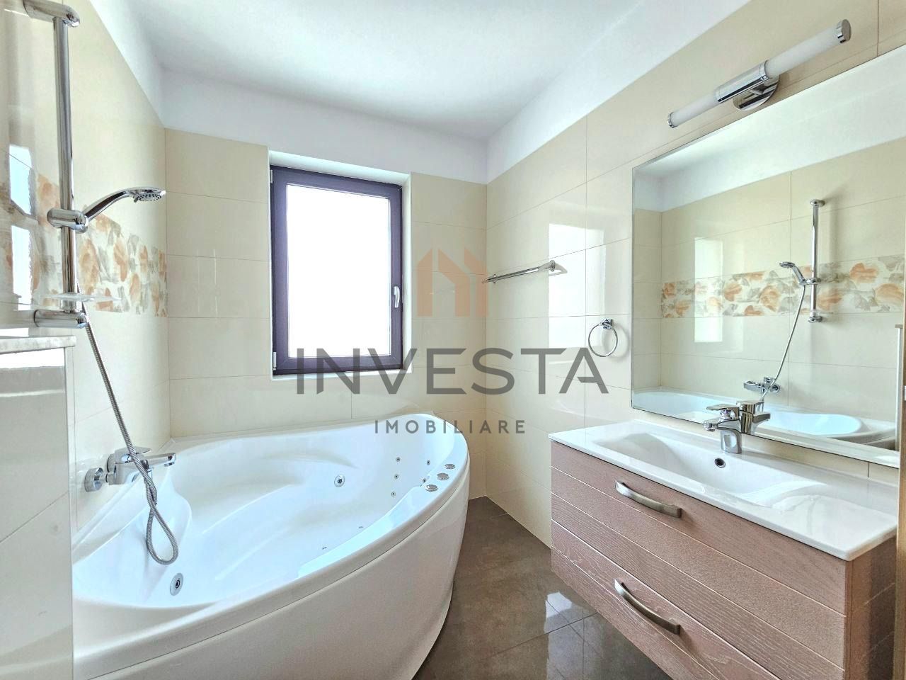 Apartament cu 4 camere 105 mp utili, renovat 2025 cu terasa generoasa! - Poză 20