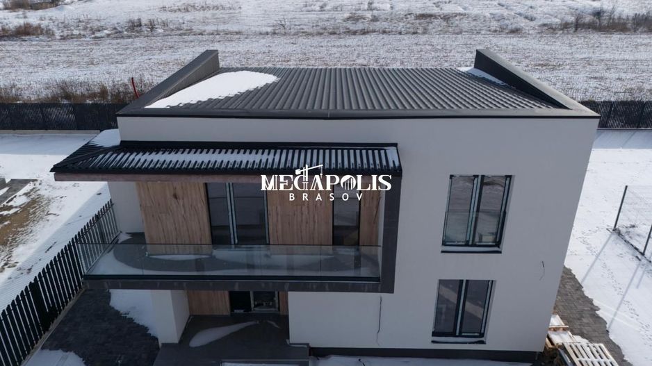 Casa Stil Mediteranean/ Intrare in Sanpetru - Poză 5