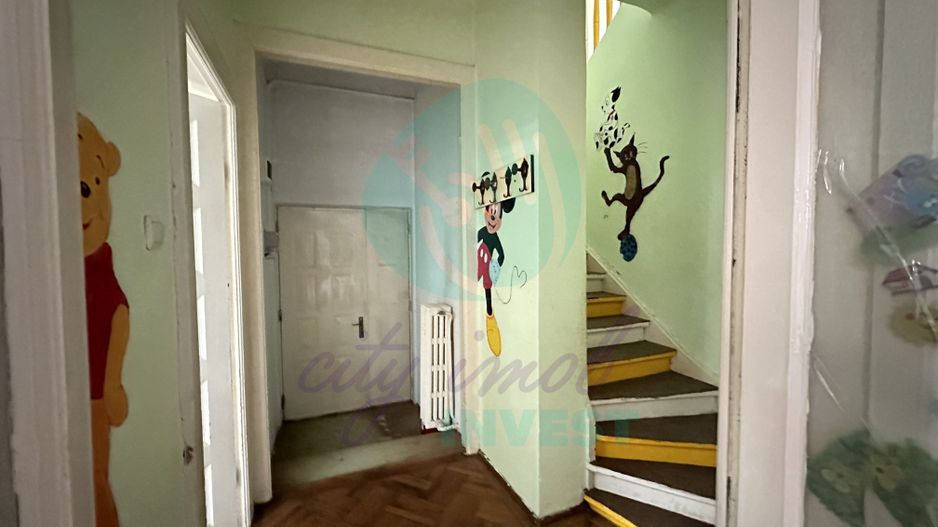 Casa in Vatra Luminoasa cu o curte generoasa - Poză 8