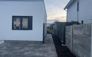 Duplex cu 3 camere in Dumbravita - Poză 2