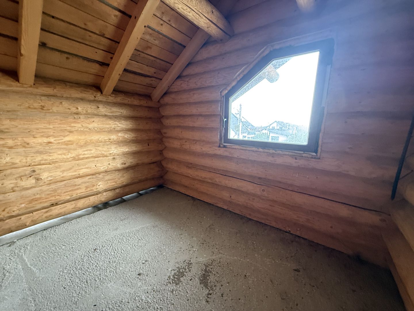 Casă de vânzare | Volovăț  | 150 mp utili | Teren 10 Ari - Poză 6