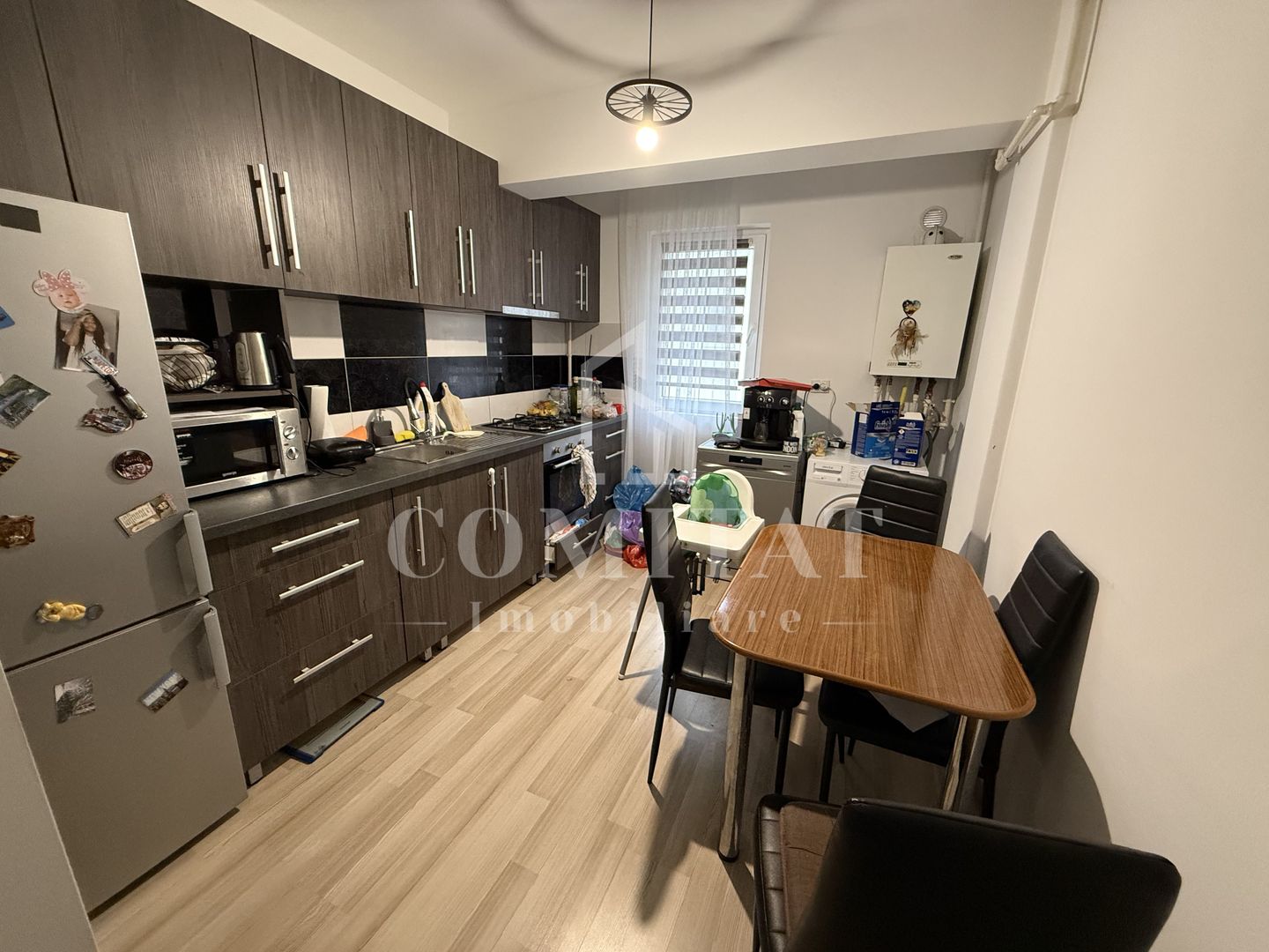 Apartament cu 2 camere decomandate | Parcare | Zona Regal - Baciu - Poză 1