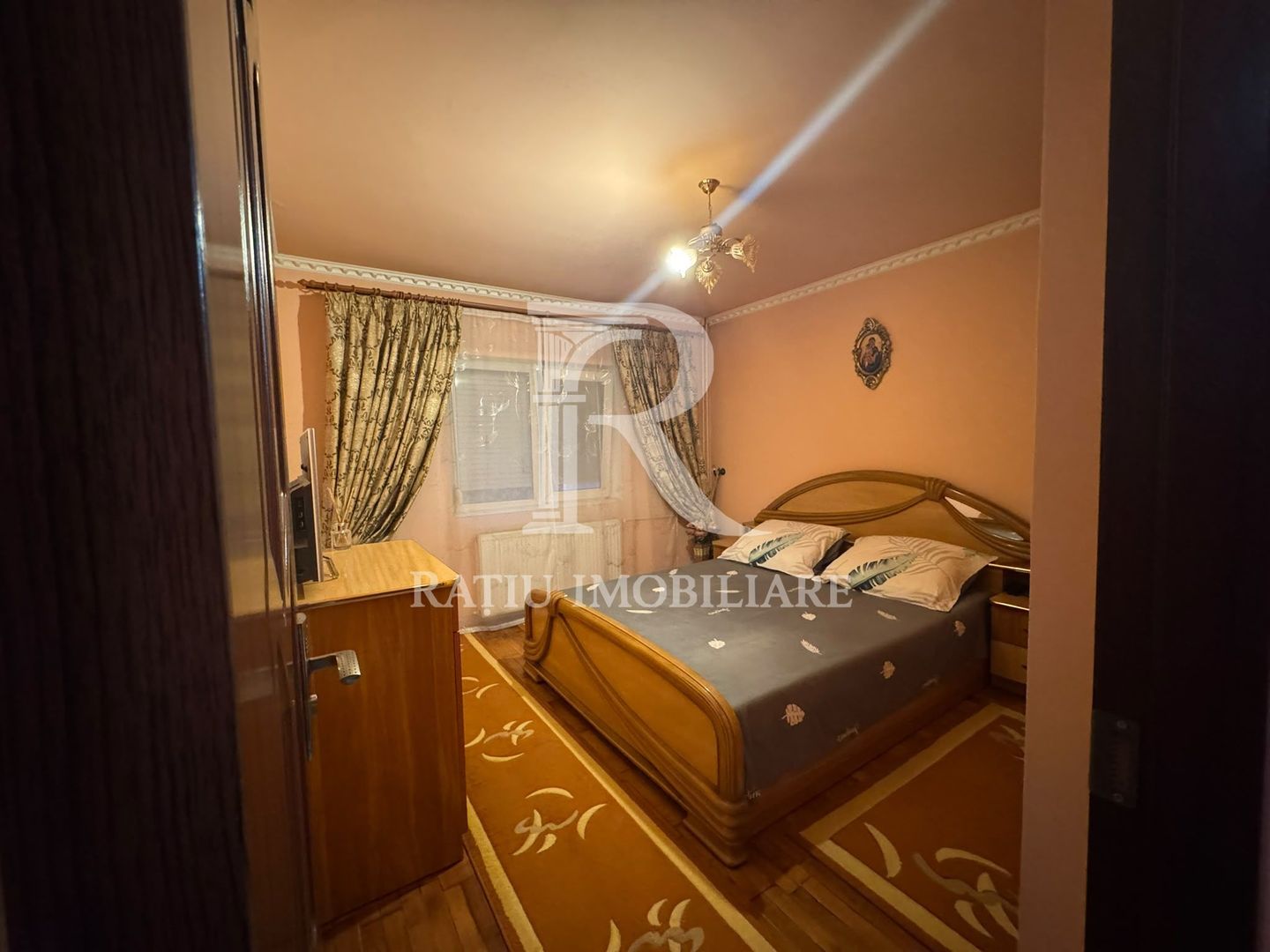 De inchiriat | Apartament cu 3 camere | Oradea - Poză 6