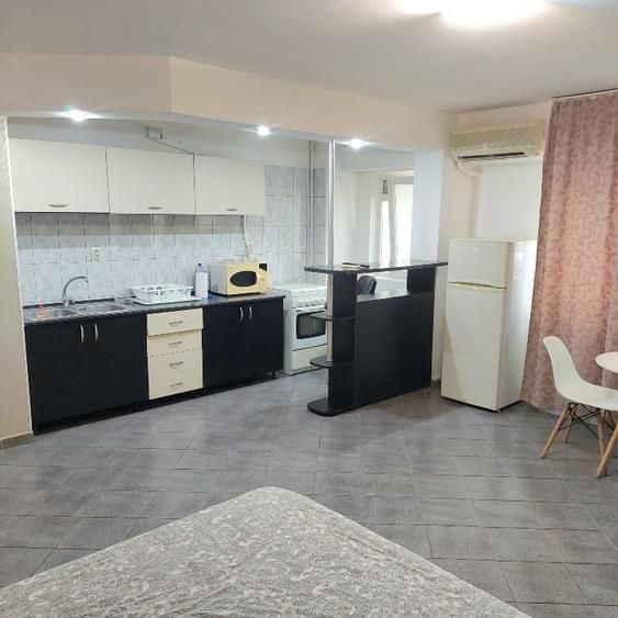 Vanzare Garsoniera Intre Mall Vitan si Nerva Traian Ideal Inchiriere - Poză 2