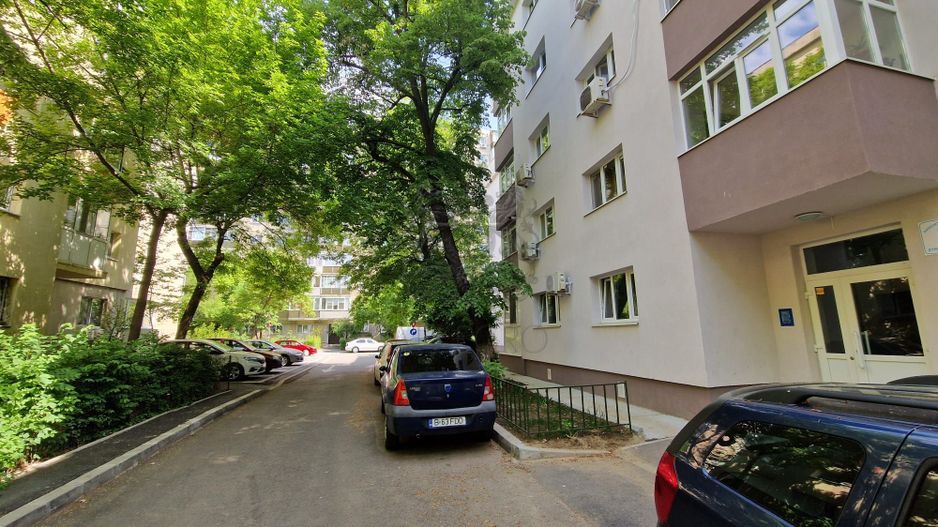 2 Camere | Decomandat | Centrala proprie | 1981 | Parcare ADP | Parter - Poză 12