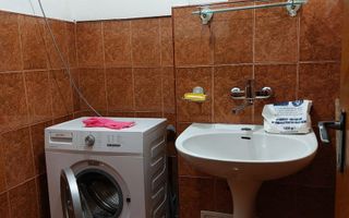 Apartament cu 3 camere 62 mp, oportunitate în zonă excelentă. - Poză 11