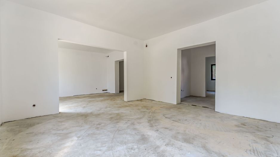 Casă nefinalizată în centrul Aradului, strada M. Scaevola - Poză 7