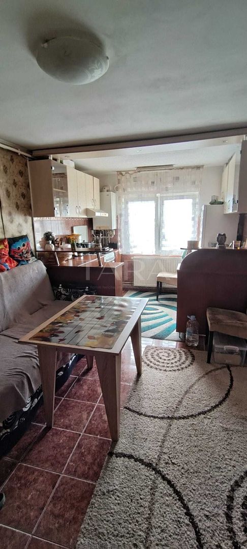 Apartament compartimentat eficient, living si dormitor, Apahida. - Poză 4