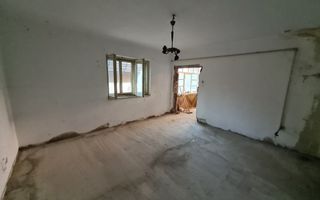 Casa 2 Camere + 1 Anexa, 132 mp, Teren 2619 mp, Zona Paclisa - Poză 10