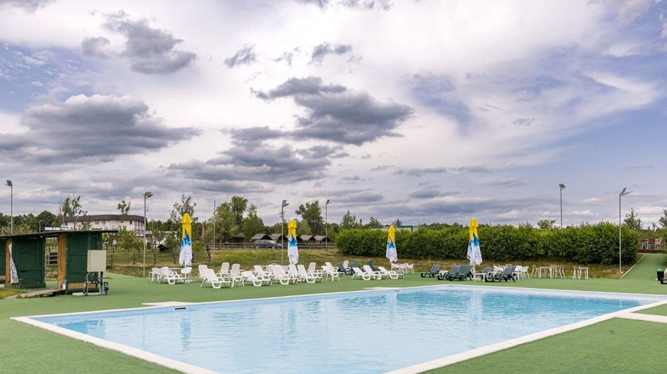 Afacere functionala - MOTEL si CAMPING cu terasa, piscina si lacuri pescuit - Poză 23