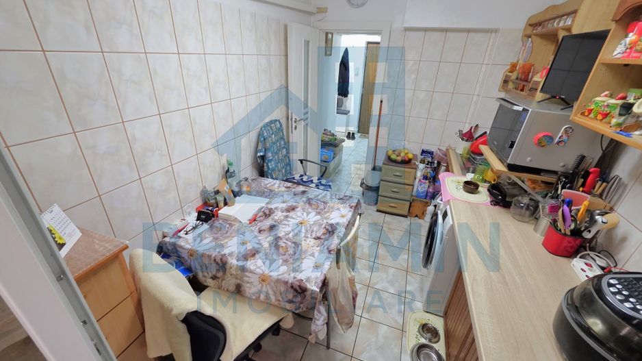 2 camere decomandat- etaj 2- 77mp- ultracentral - Ramada - Poză 6