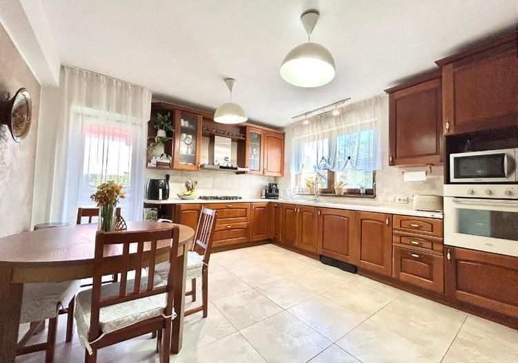 Vilă de închiriat | Otopeni – Odaile | Teren 903 mp - Poză 3