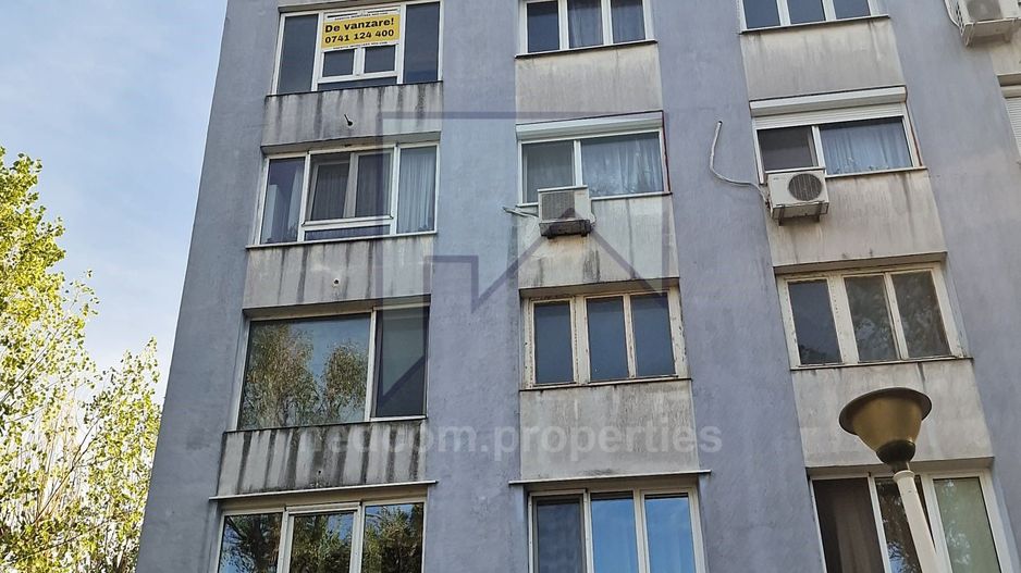 Vanzare apartament 4 camere Drumul Taberei - Poză 3