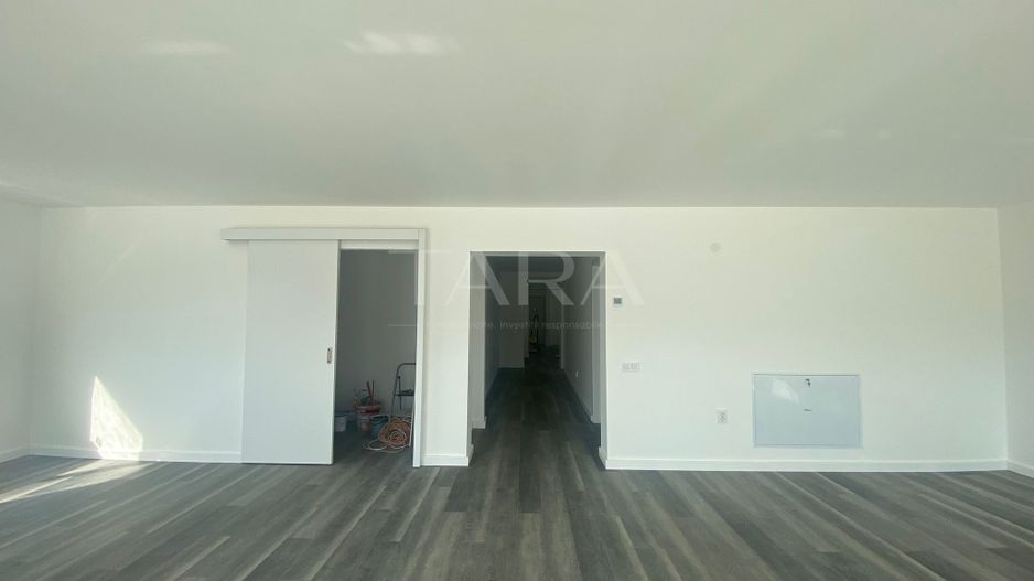 Penthouse în Florești, suprafață generoasă, terasă spectaculoasă! - Poză 2