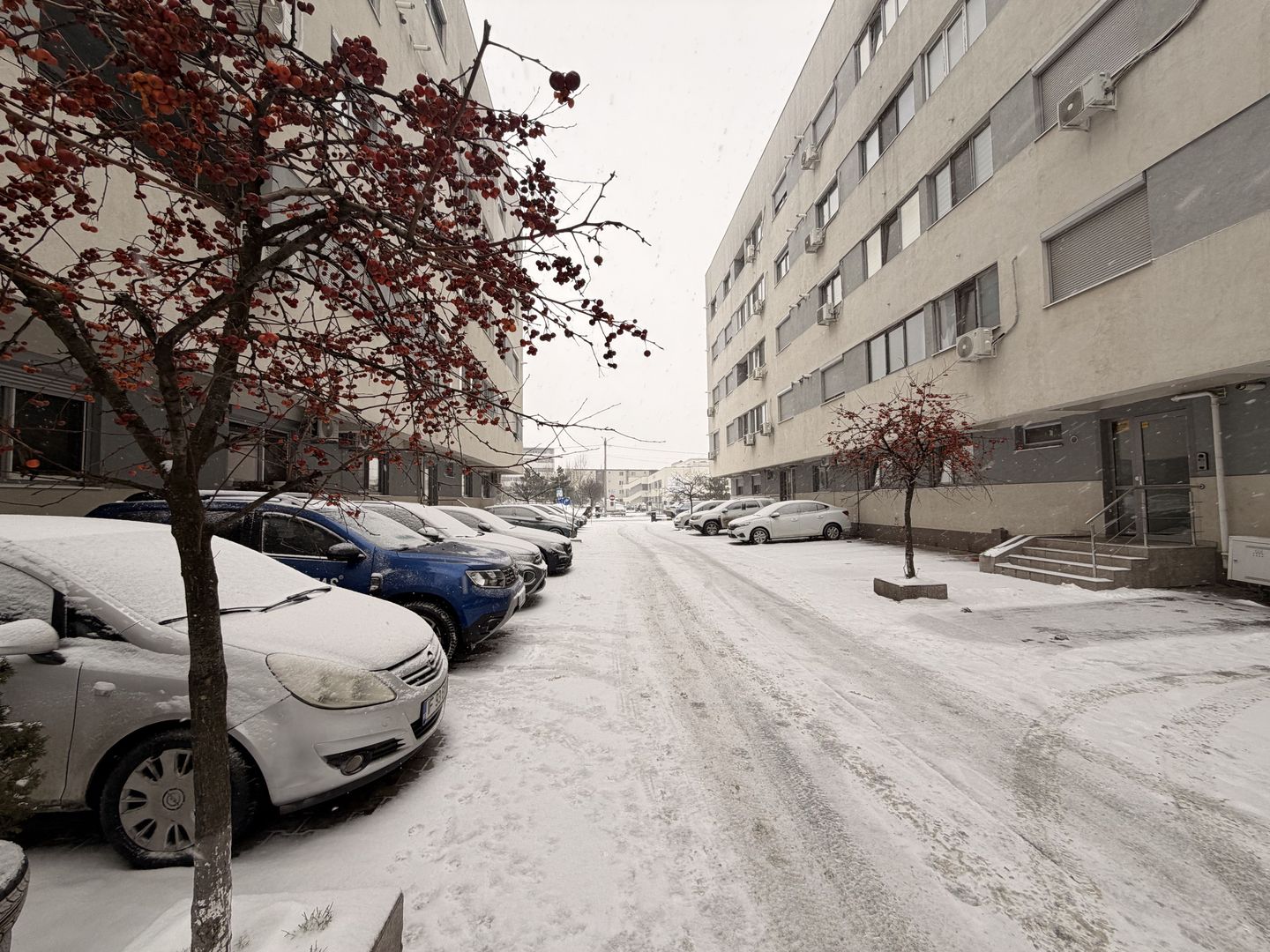 De închiriat apartament 2 camere - Militari Residence - Poză 10