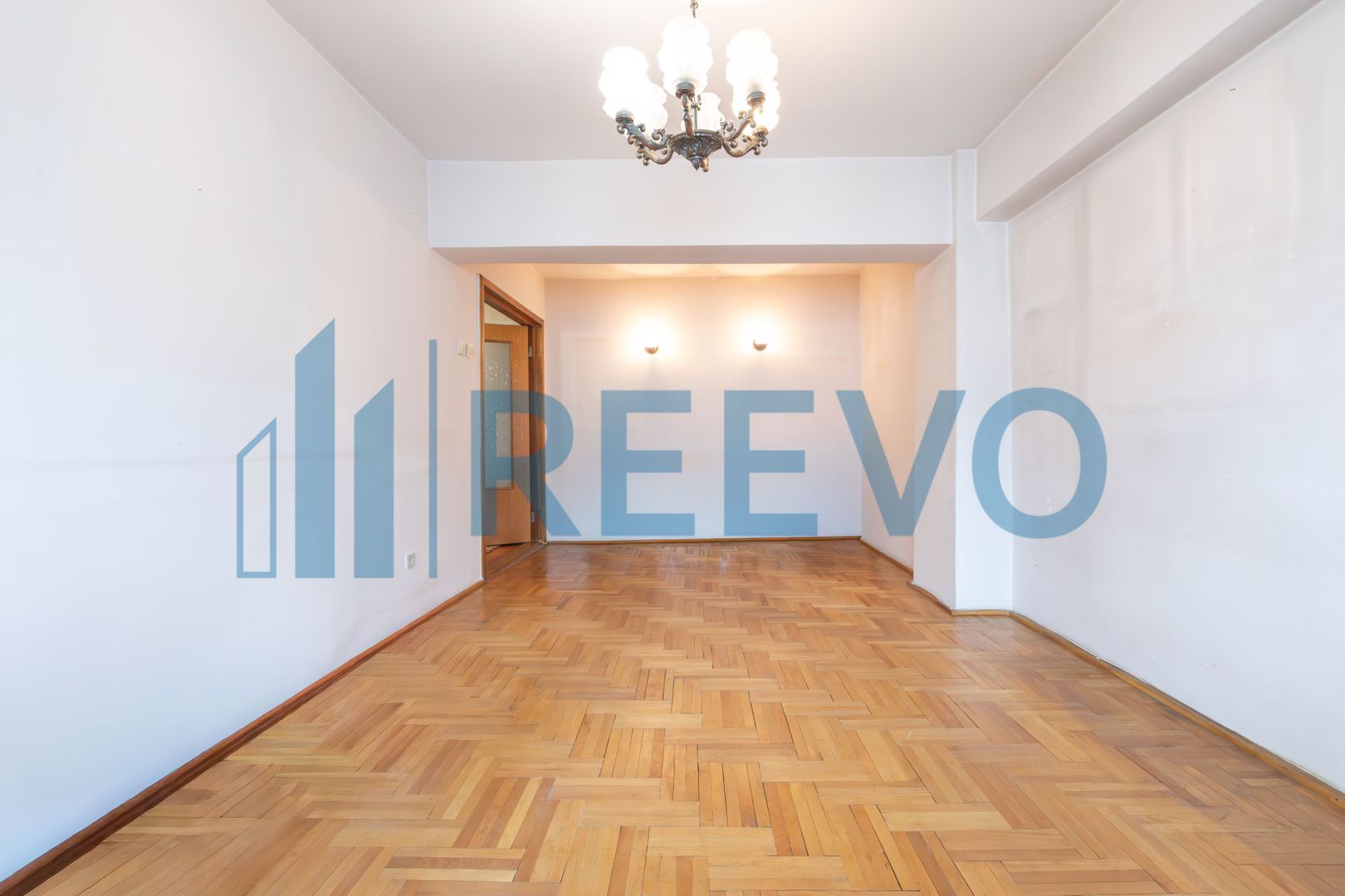 Apartament 4 camere, Ultracentral Bacau - Poză 3