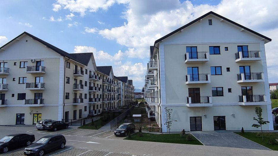 Apartament intabulat 2 camere 54 mp utili si curte 38 mp in Selimabar - Poză 4