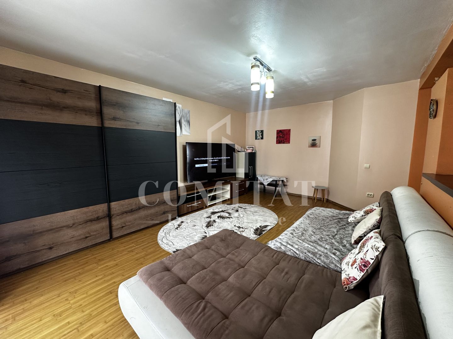 Apartament 2 camere | Loc de parcare | Zona Str Florilor - Poză 3