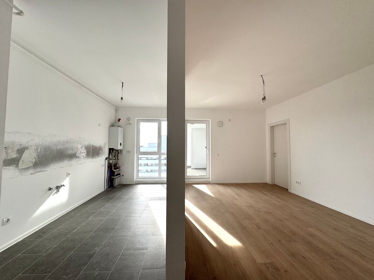 3 camere. Bucătărie Open-Space - Verdere curte interioară - Poză 12
