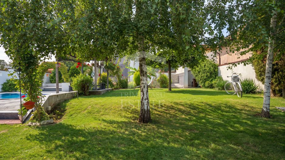 Vilă 342 mp cu piscină și 800 mp teren / 4 dormitoare / Pleașa - Poză 59