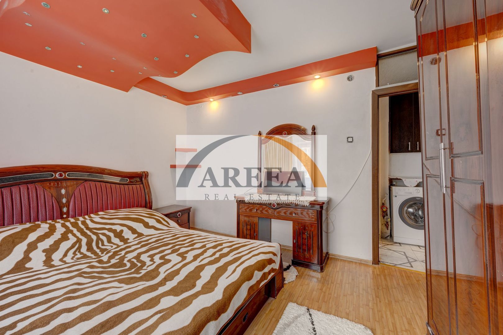 RENOVAT SI SPATIOS - 2 camere decomandat, et 4/8, Parcul Sebastian - Poză 11