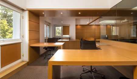 RAR SI  ELEGANT - UNIRII FANTANI - 5 camere de vanzare