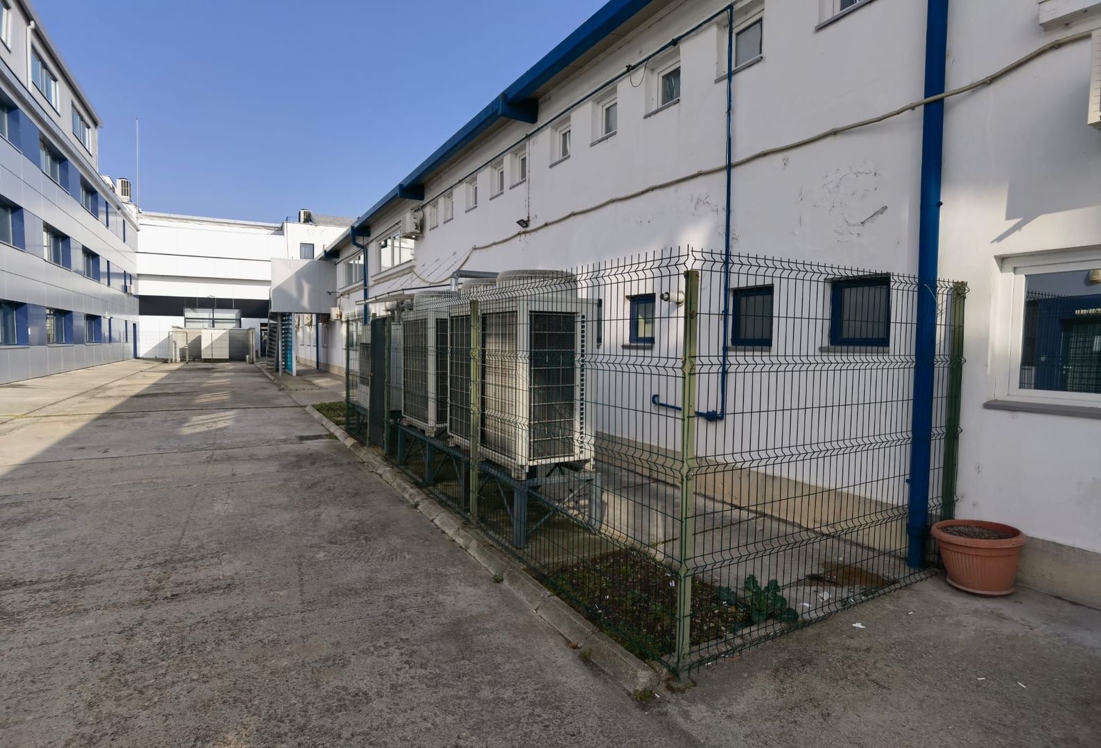 Spatii birouri/servicii - Poză 32