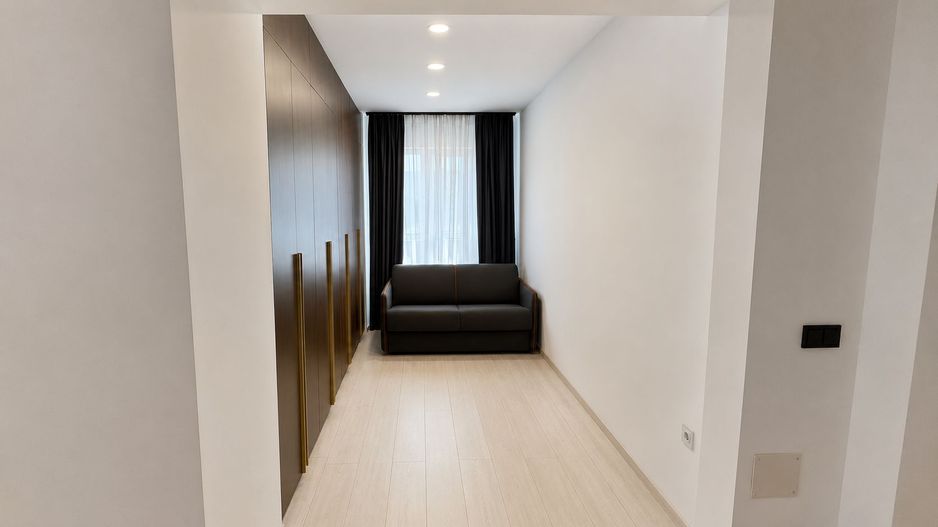 Apartament premium cu 4,5 camere  | 3 locuri de parcare subterane | Tractorul - Poză 12