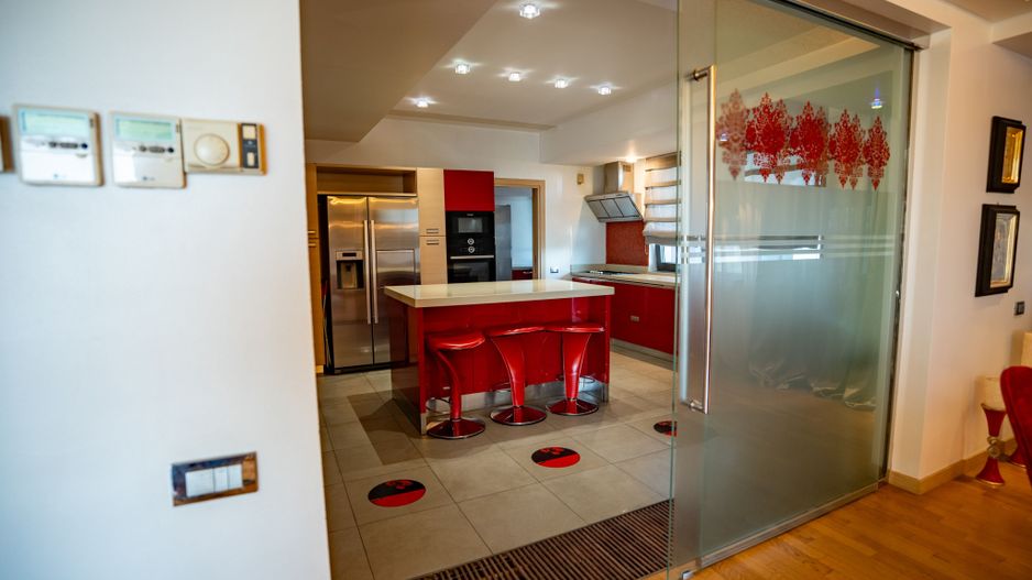 PENTHOUSE IN HERASTRAU — O RESEDINTA CARE TINE PASUL CU VIATA TA - Poză 21