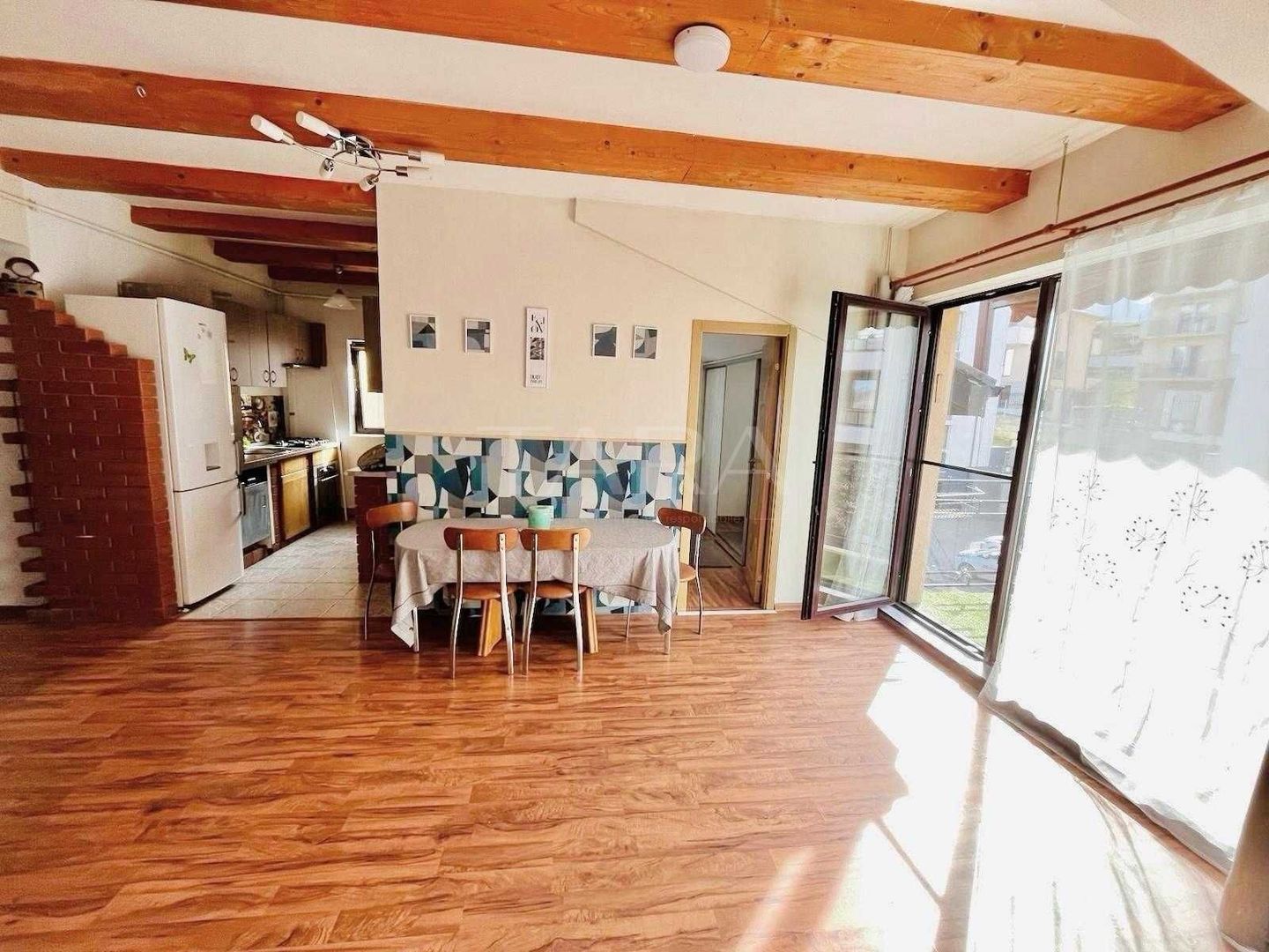 Apartament 3 camere, parcare, pod - Cetatea Fetei, Florești - Poză 1