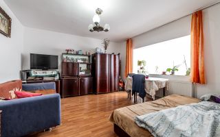 Apartament cu 3 camere decomandat la parter in Confectii Comision 0% - Poză 3