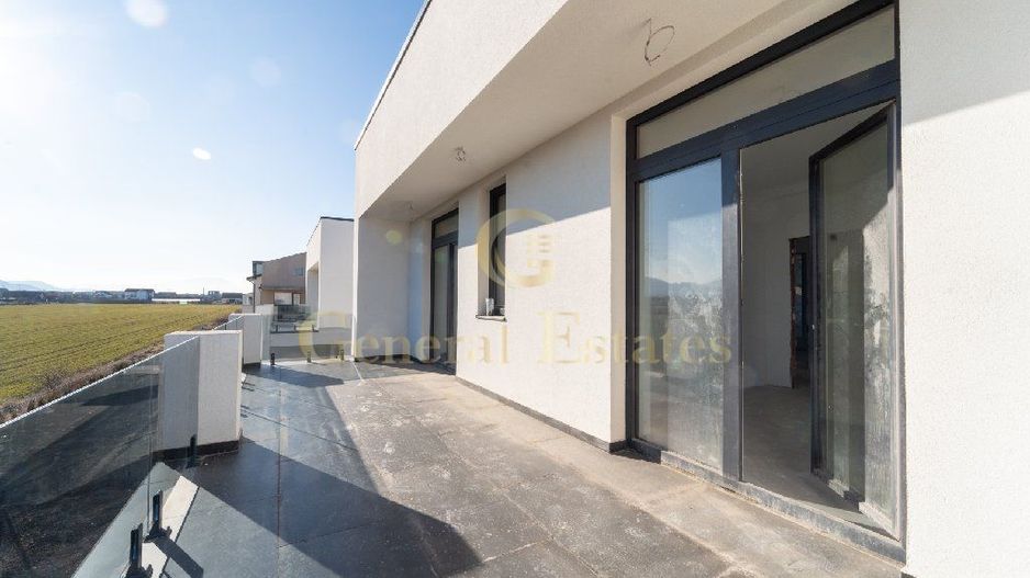 Case moderne cu etaj – Sânpetru, Brașov - Poză 3