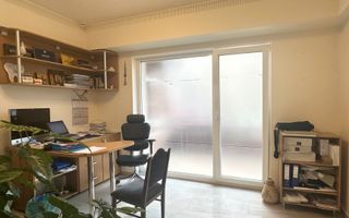 De vânzare Centru Medical Multifuncțional 196 mp zona Coresi - Poză 4