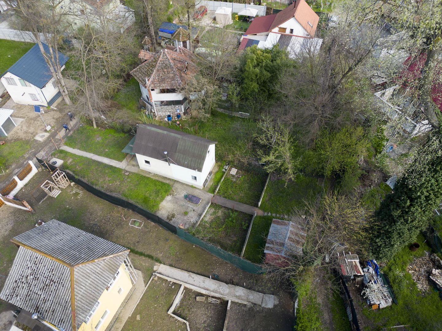 Casă cu mansardă la 3 insule - Poză 2