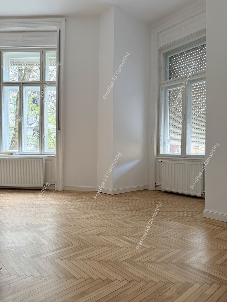 Spatiu Birou | 3 Camere | Zona Centrala | Cladire Istorica - Poză 2