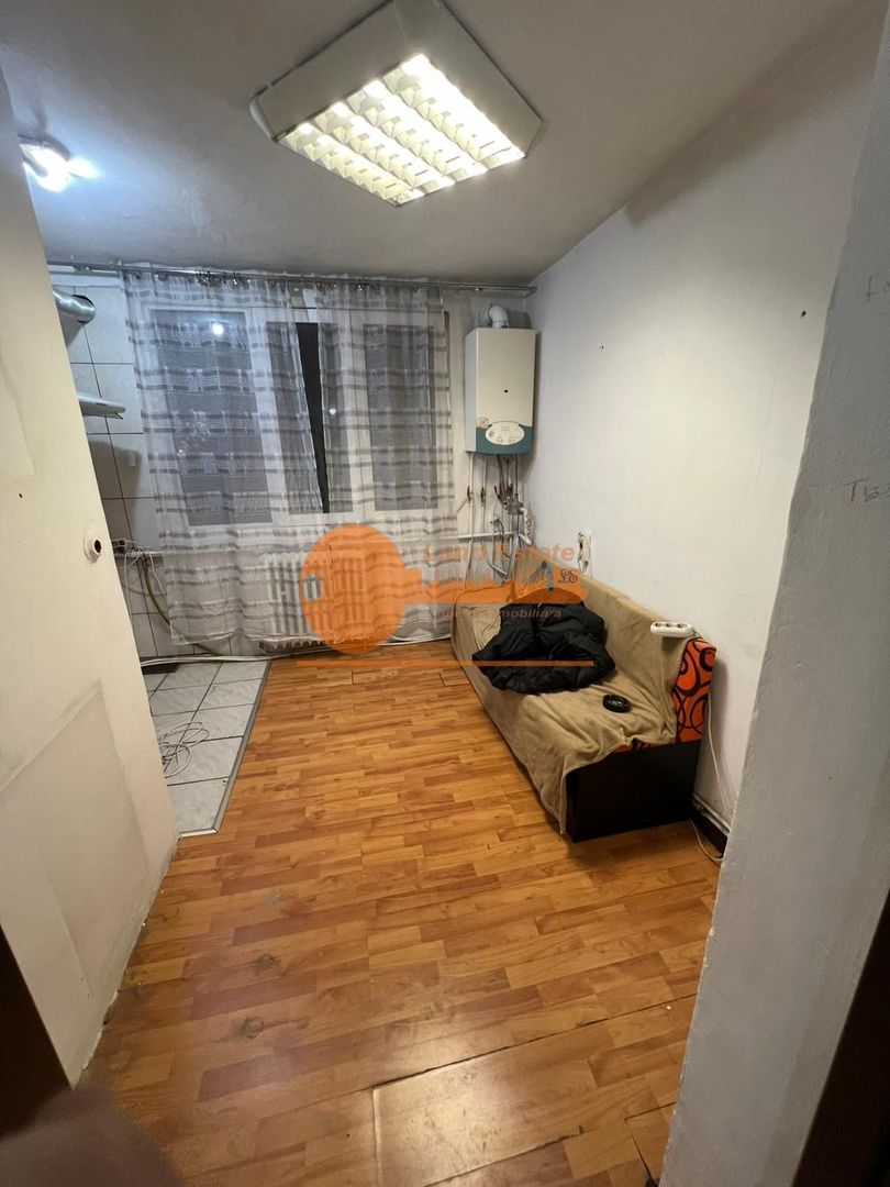 Apartament 4 camere cu centrala – decomandat – Rahova - Poză 6