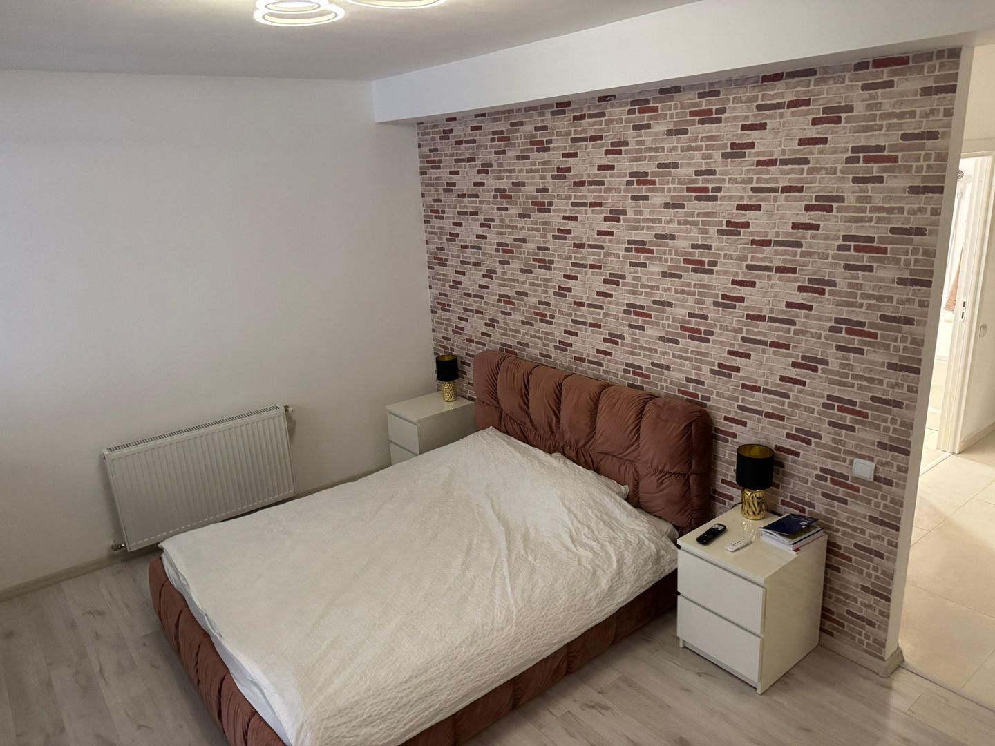 Apartament superb cu doua camere, Aparatorii Patriei, 96.500€ negociabil - Poză 11